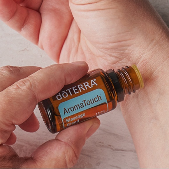 AromaTouch Massage Blend — DoTERRA, 15ml - Picture 10 of 11